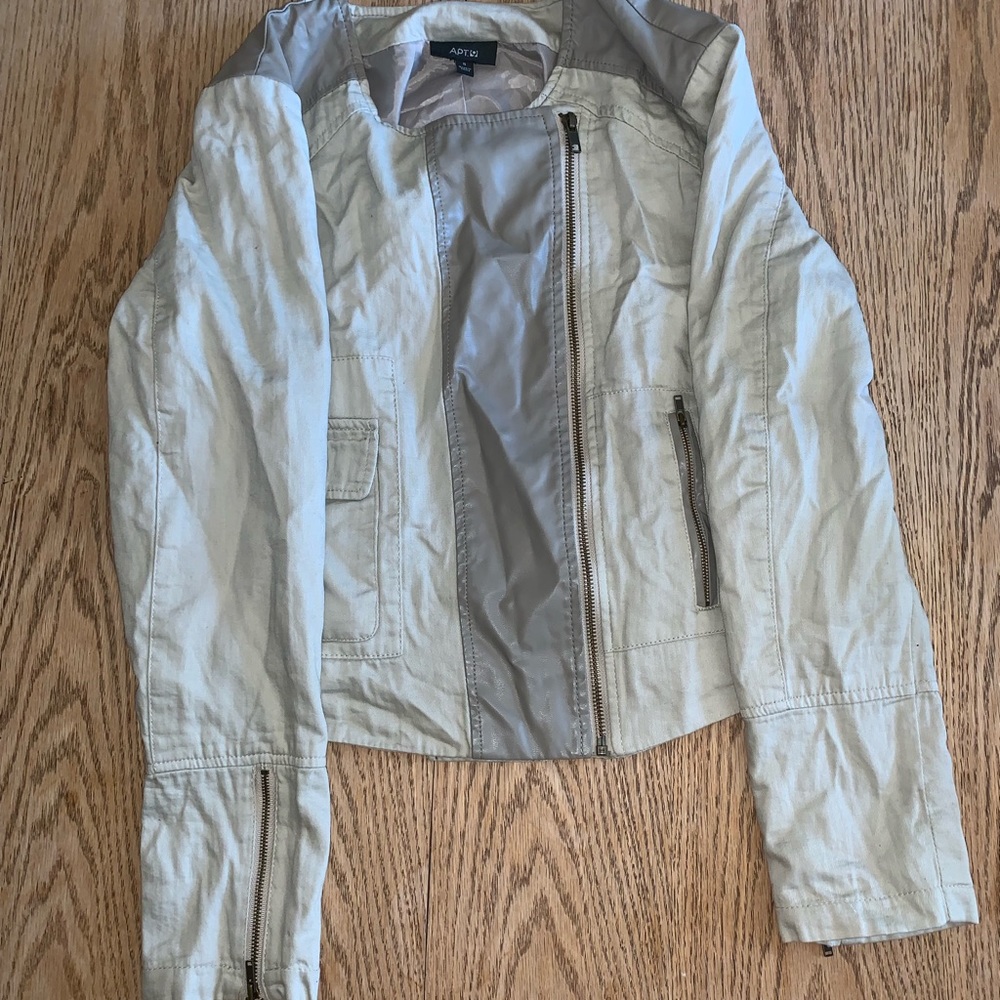 Apt 9 jacket